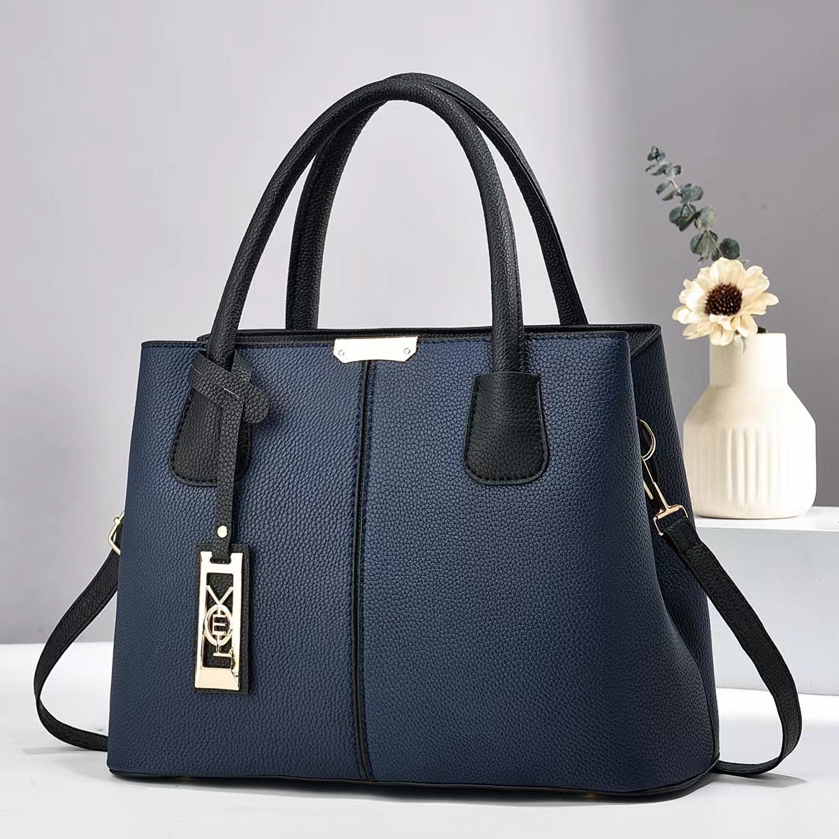 Women's Large Tote Handbag