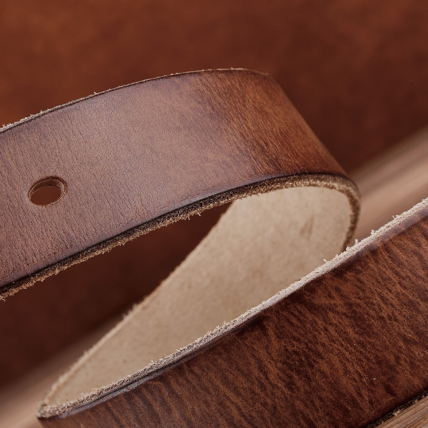 Women's Vintage Cowhide Belt