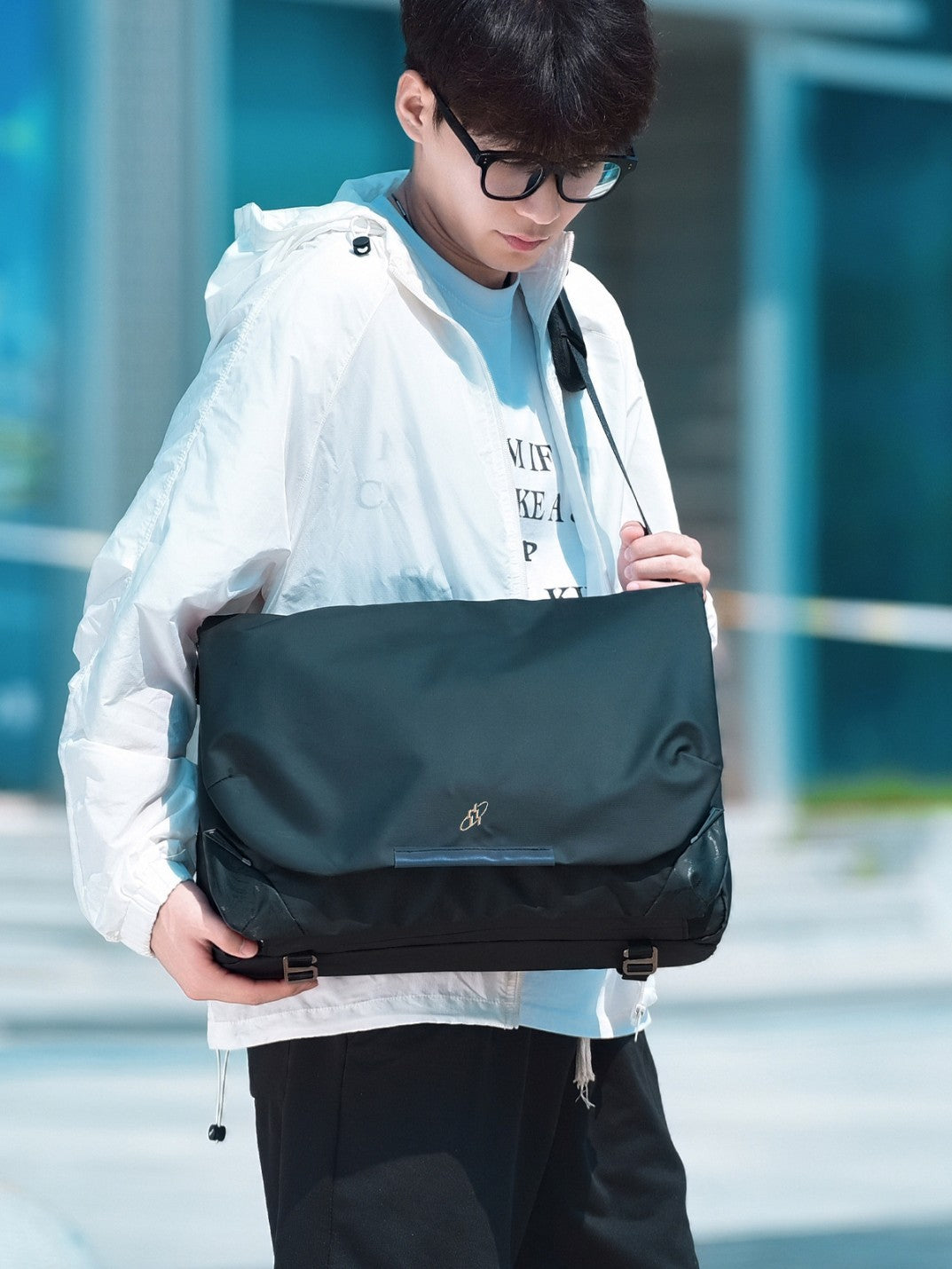 Magnetic Buckle Crossbody Bag
