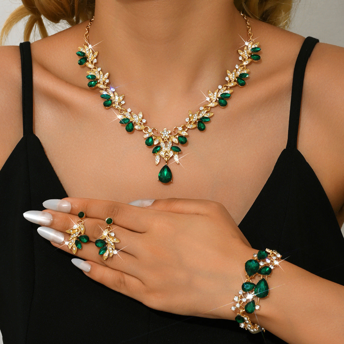 Luxury Blue Jewelry Set