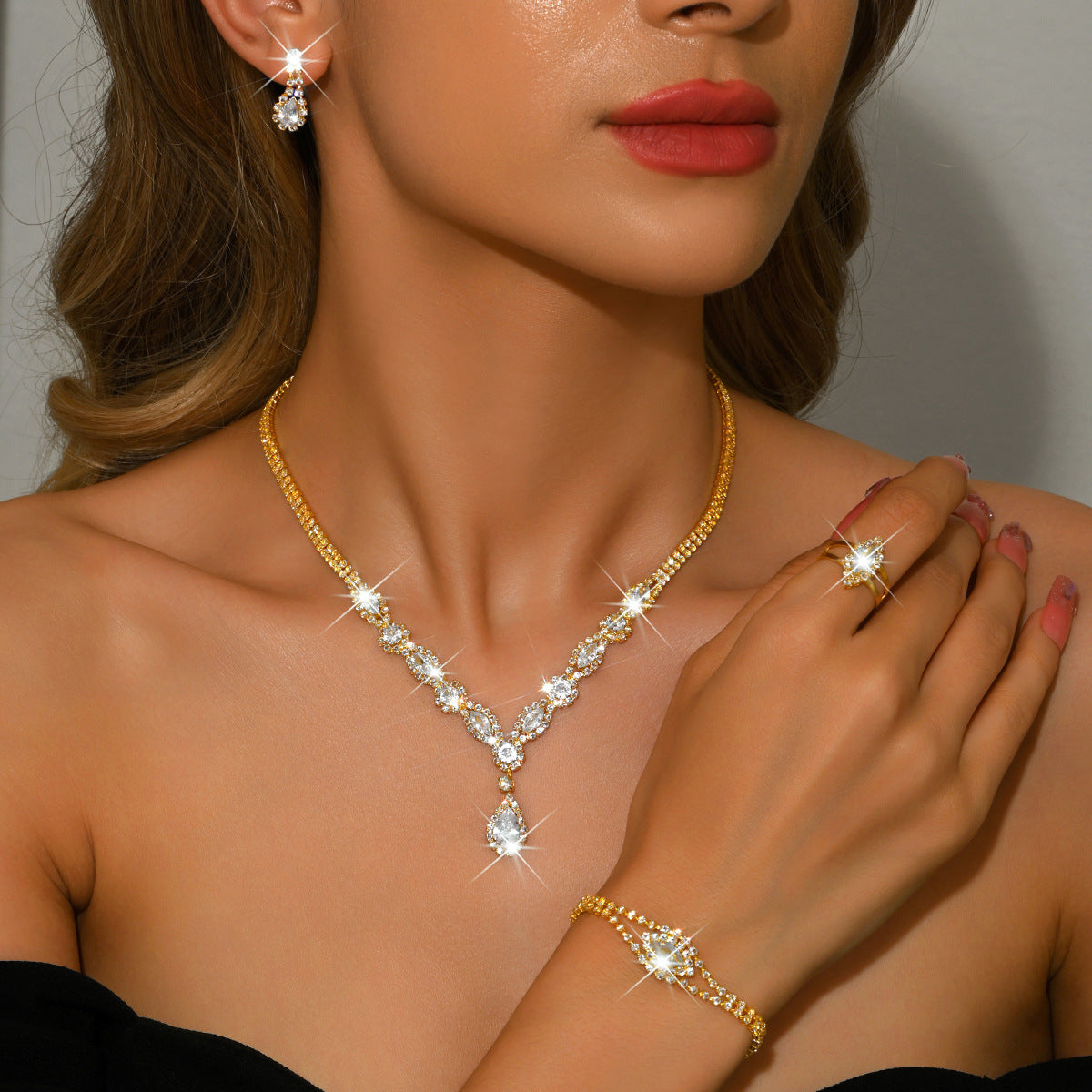 Elegant Rhinestone Jewelry Set