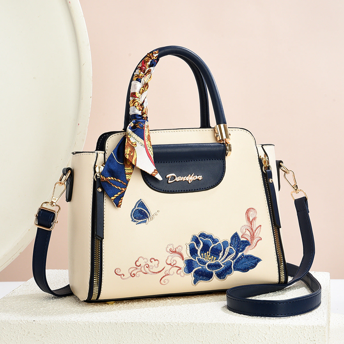 Women's Floral Embroidered Handbag