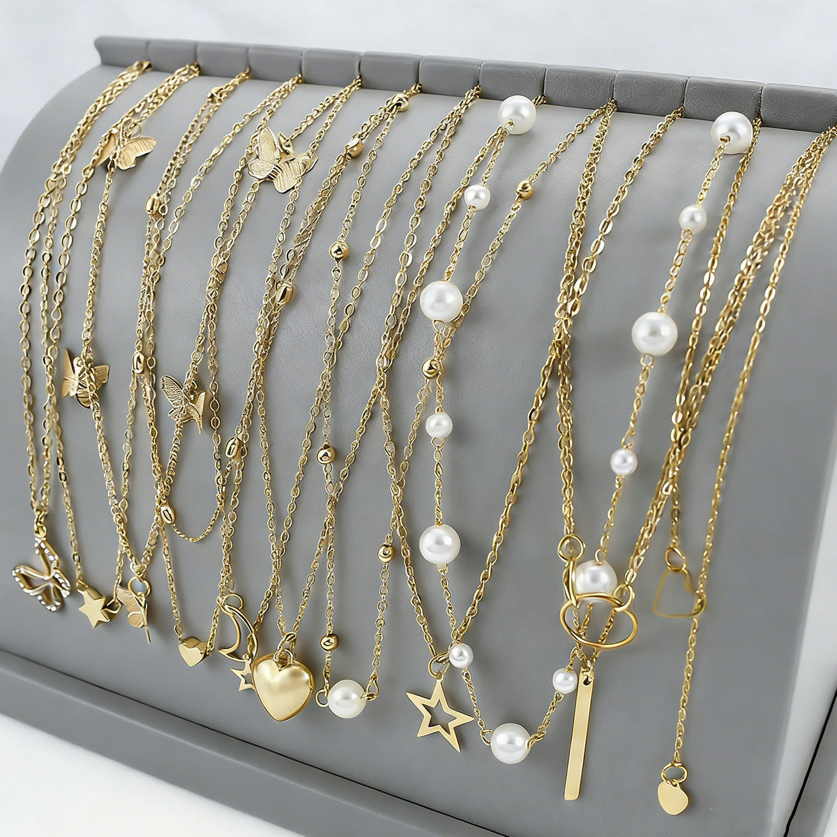 Golden Women Necklace Set