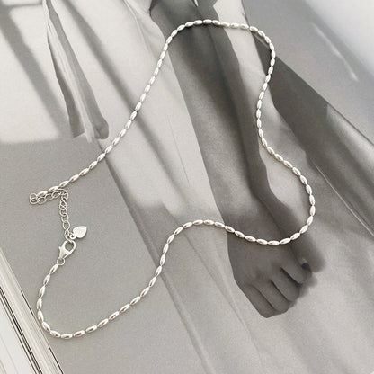 Rice-grain olive bead necklace
