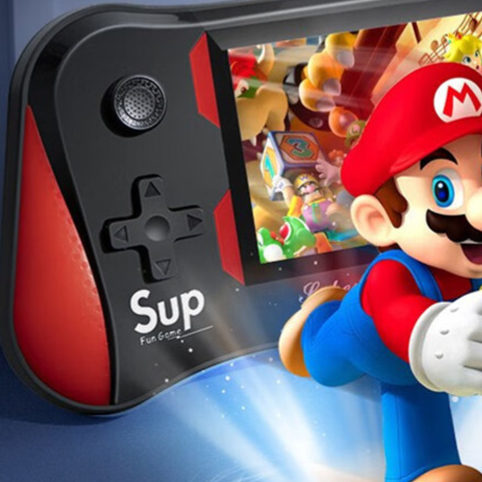 Handheld gaming console