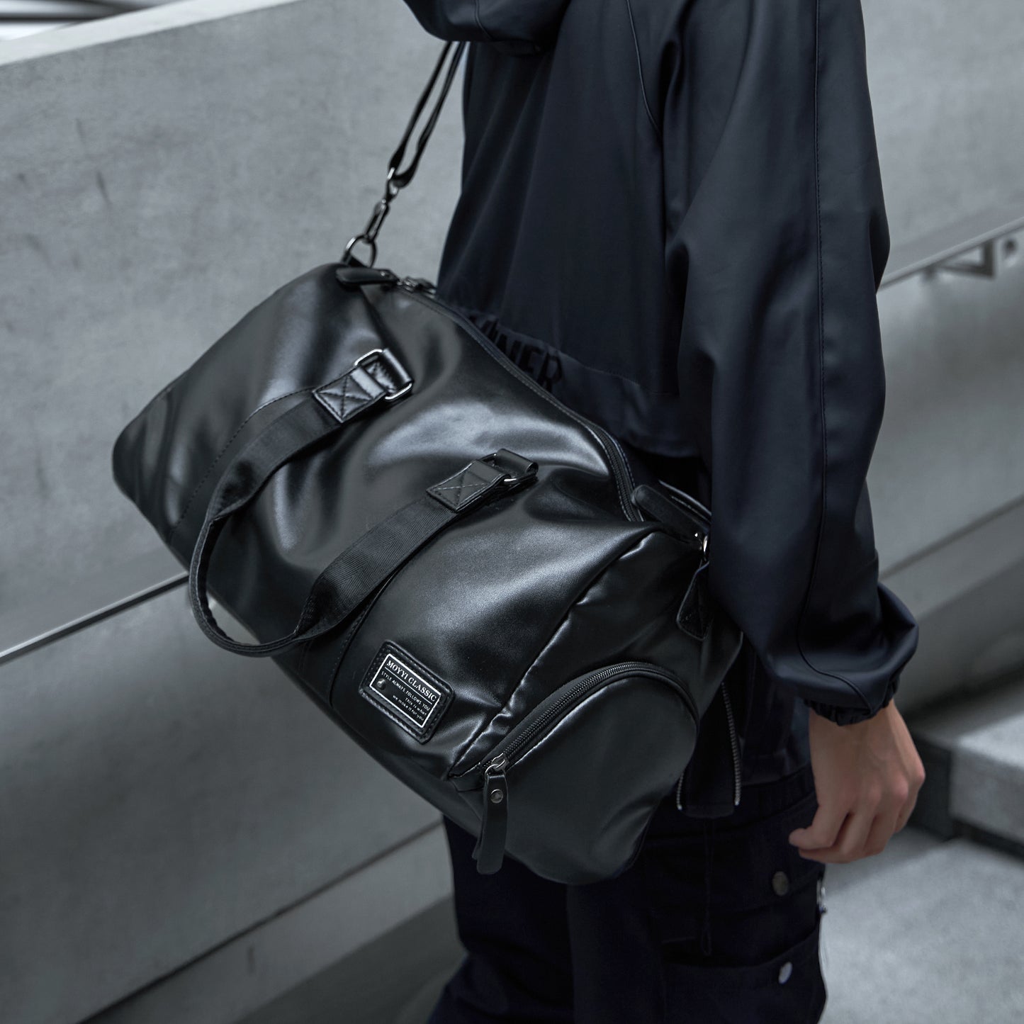 Leather Weekend Travel Bag